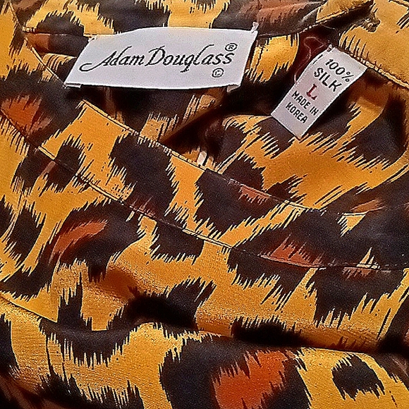 💋 sale! I. Magnin nwot silk vintage  80's 90's blouse💋 final mark down ❤️ - Picture 3 of 3